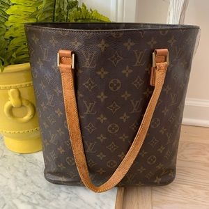 Authentic LOUIS VUITTON VAVIN GM Shoulder Bag